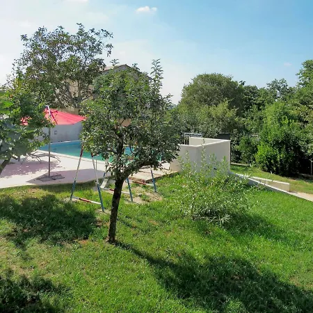Josip - Roj436 By Interhome *